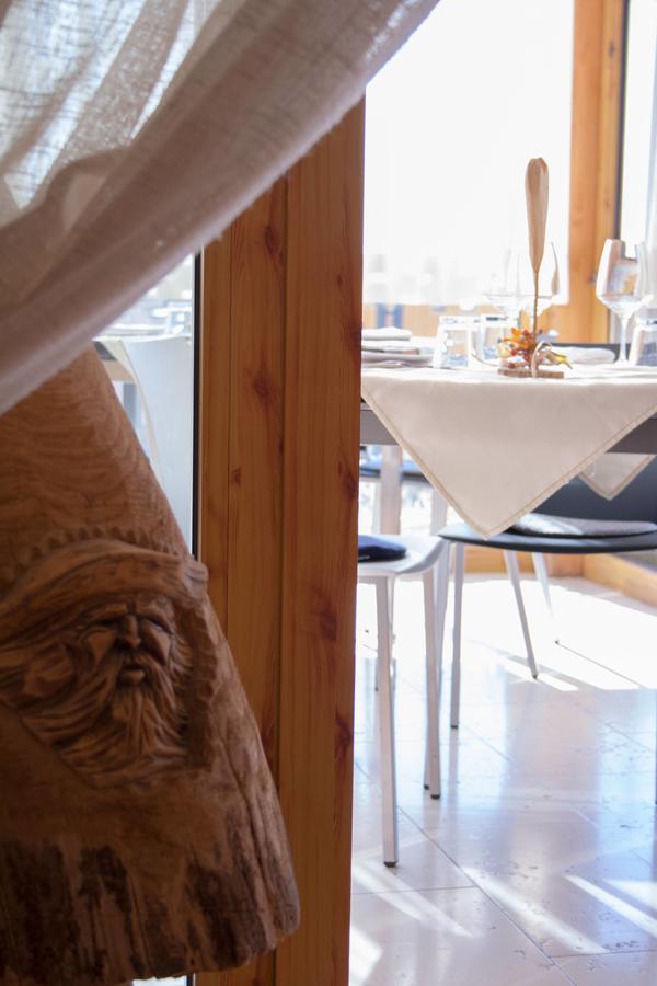 Carla Failela Hotel Valli del Pasubio Luaran gambar