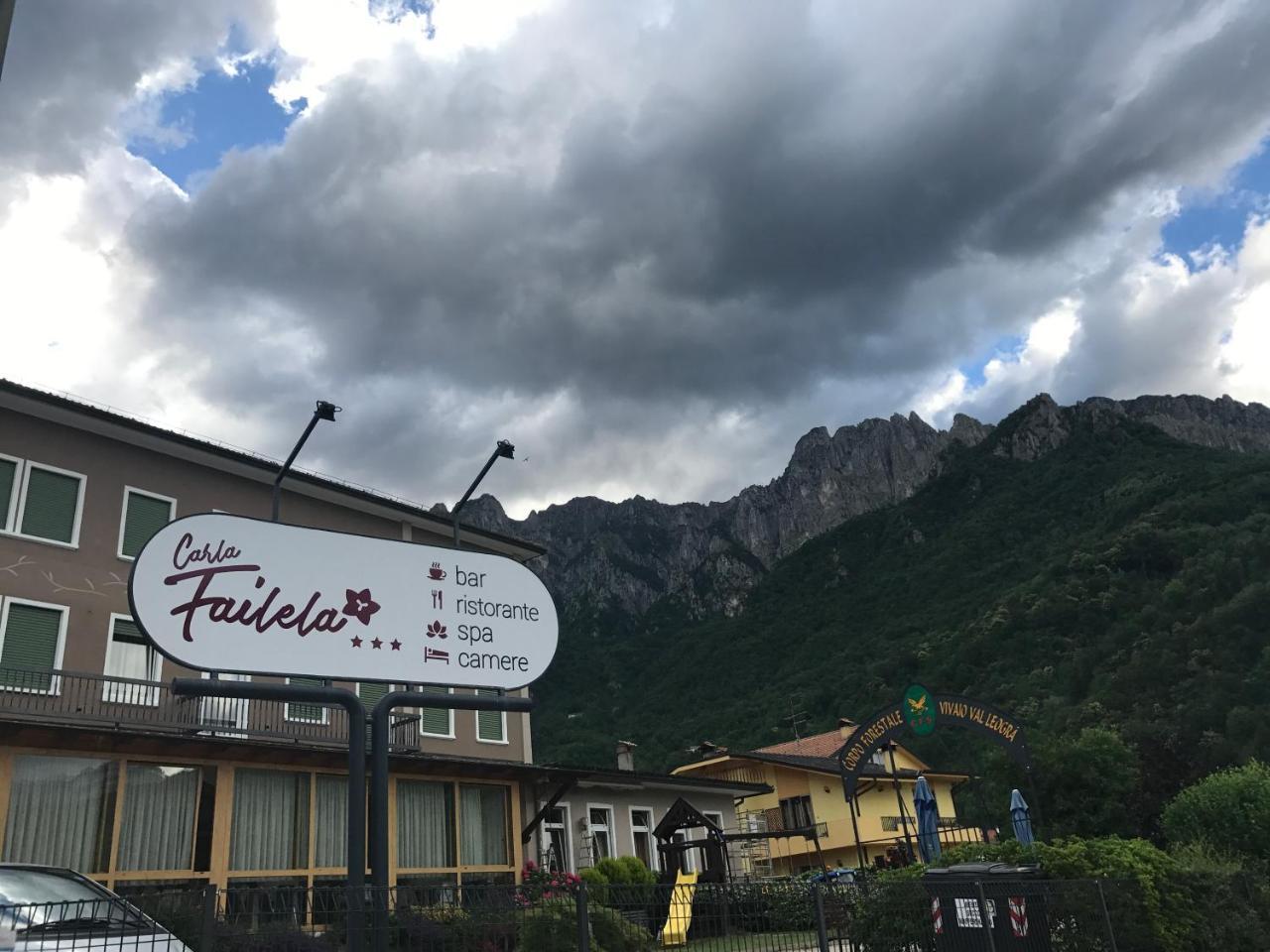 Carla Failela Hotel Valli del Pasubio Luaran gambar